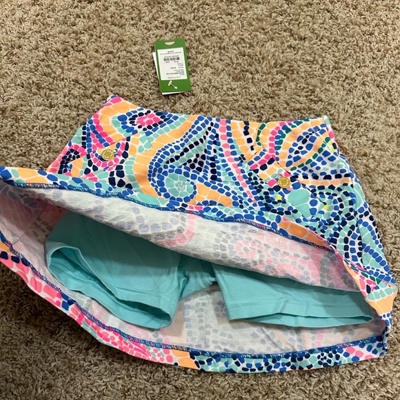 NWT Lilly Pulitzer Madison Skort Size XXS (Tile Wave Print) - Picture 6 of 8